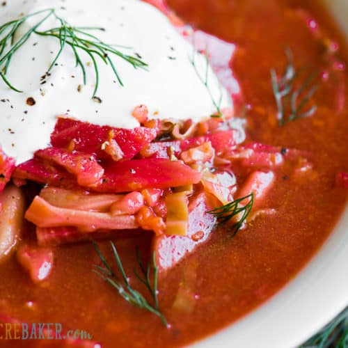 borscht with sour cream and vegetables